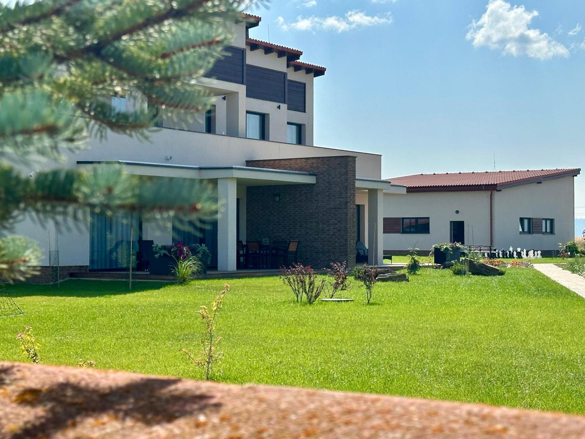Vysoke Tatry - Isc Resort House For 13 People With 6 Extra Bed Poprad Dış mekan fotoğraf